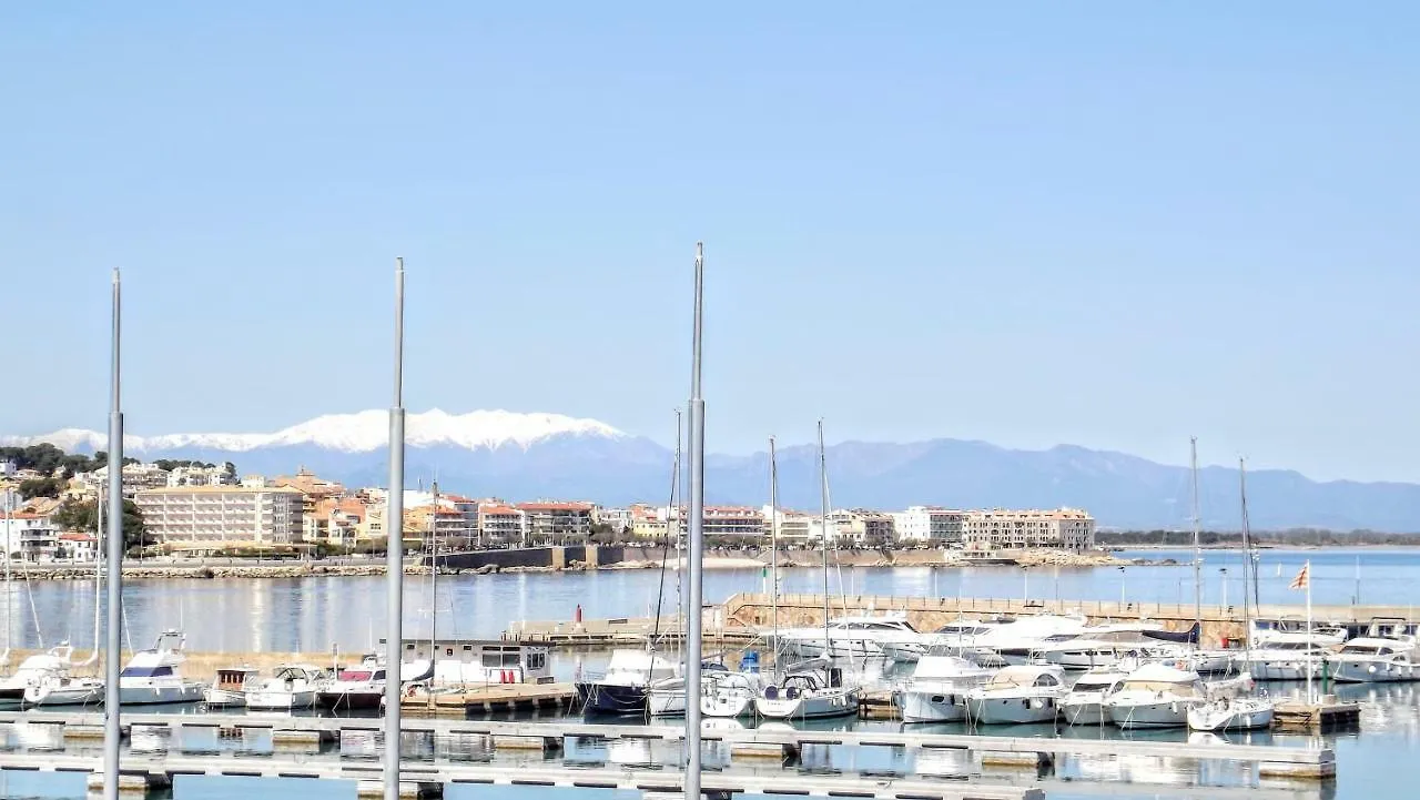 Apartaments Esbotzada L'Escala Spain